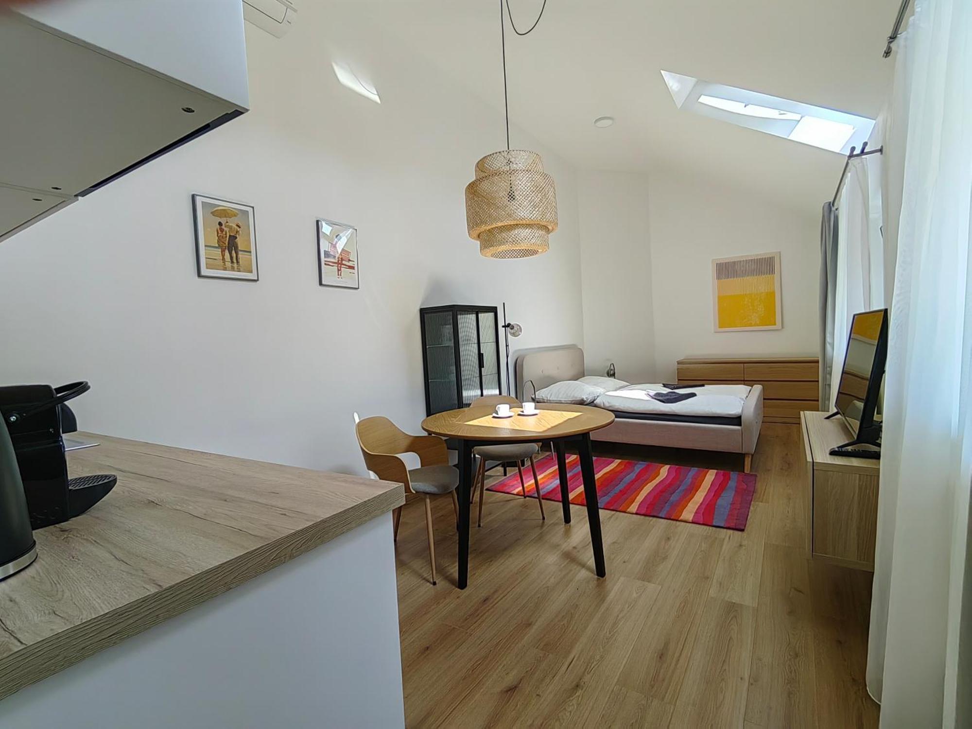 Atlas Apartment No2 With Free Parking And Ac Koszyce Zewnętrze zdjęcie